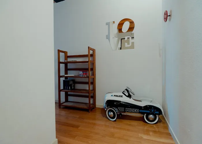 Finestre Su Cavana Historical Center * Trieste